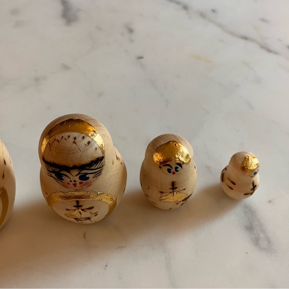 Vintage 5 Piece Hand Painted Wood Burned 3 1/2" Matryoshka Dolls from Russia‎ - Picture 6 of 12